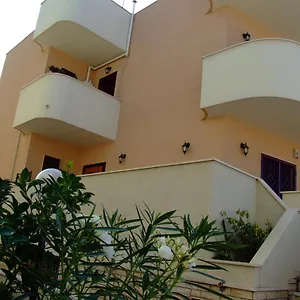 Bed & Breakfast Aurora ***